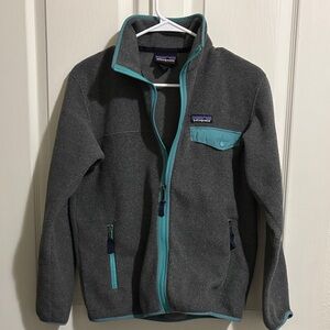 Patagonia synchilla Gray Jacket with Teal Details